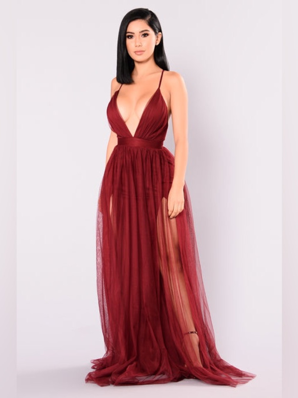 FASHION NOVA ON THE RUNWAY MAXI DRESS (Wine)